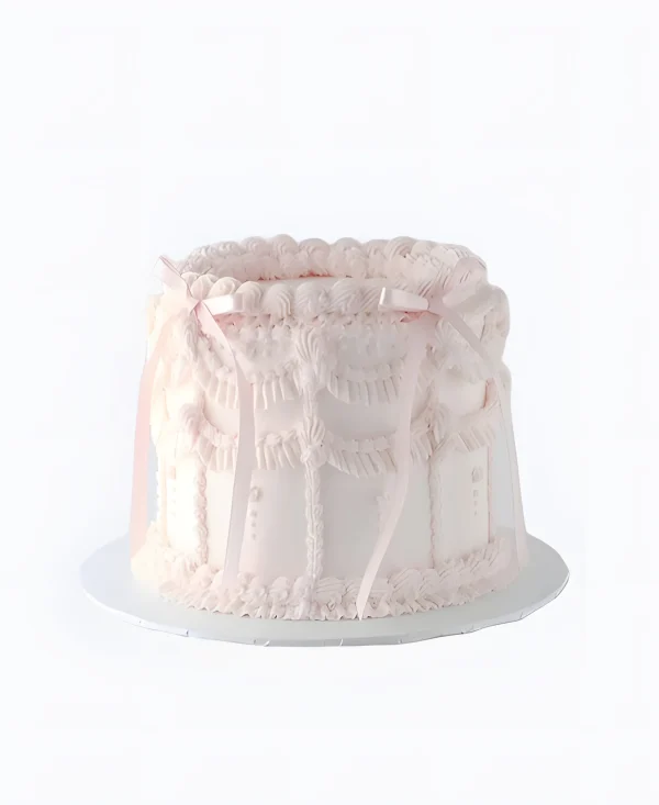 Очаровательный трендовый свадебный торт Фото
