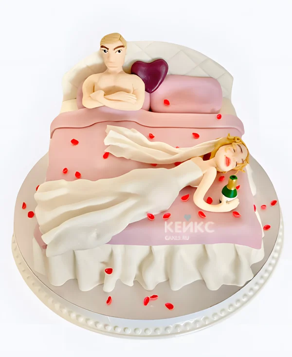 Прикольный свадебный торт для молодоженов Фото