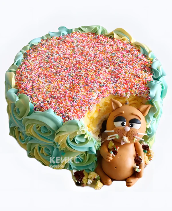 Торт девочке с прикольным котиком Фото