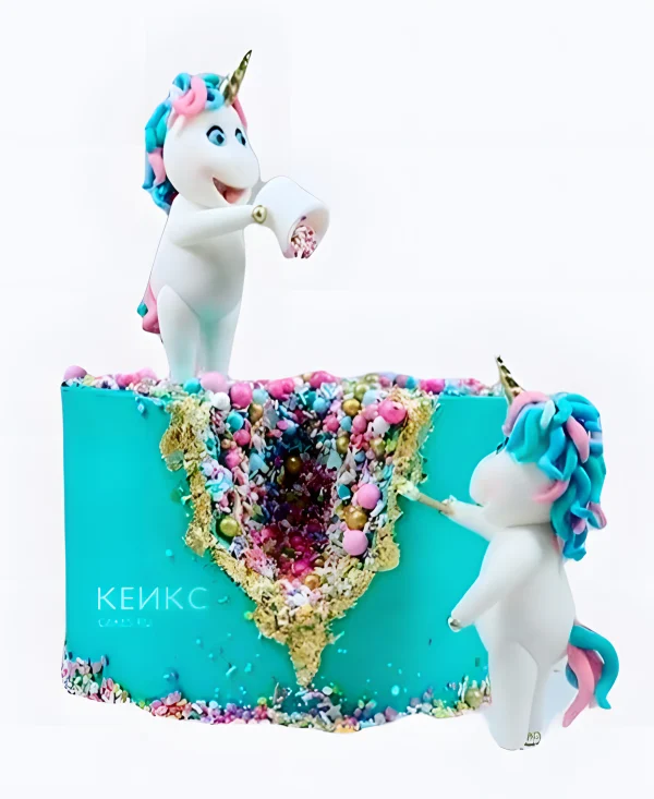Прикольный торт с единорогами на юбилей Фото