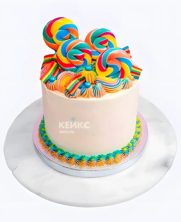 Радужный торт со сладостями Фото