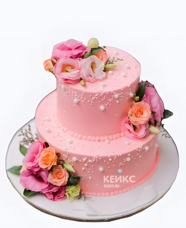 Розовый свадебный торт с розами и жемчугом Фото