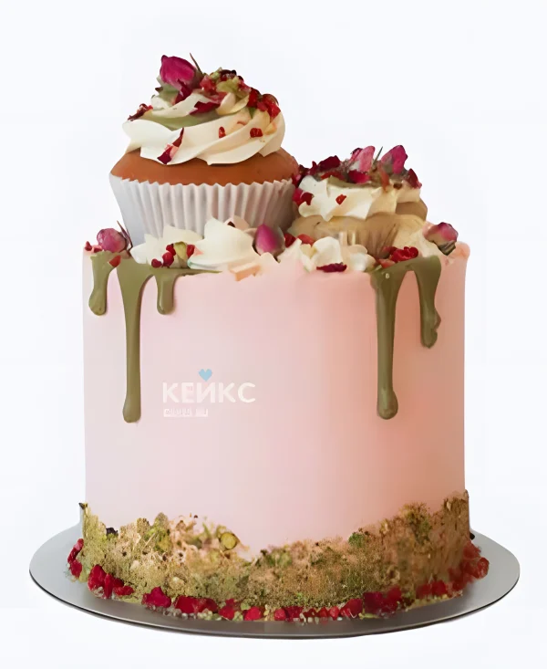 Розовый торт девочке с лепестками и капкейками Фото