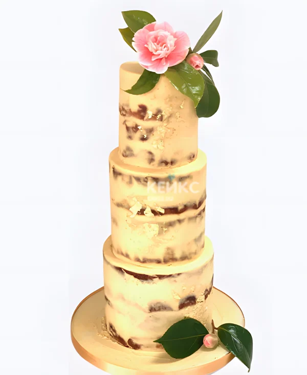 Шикарный свадебный торт с открытыми коржами и цветами Фото