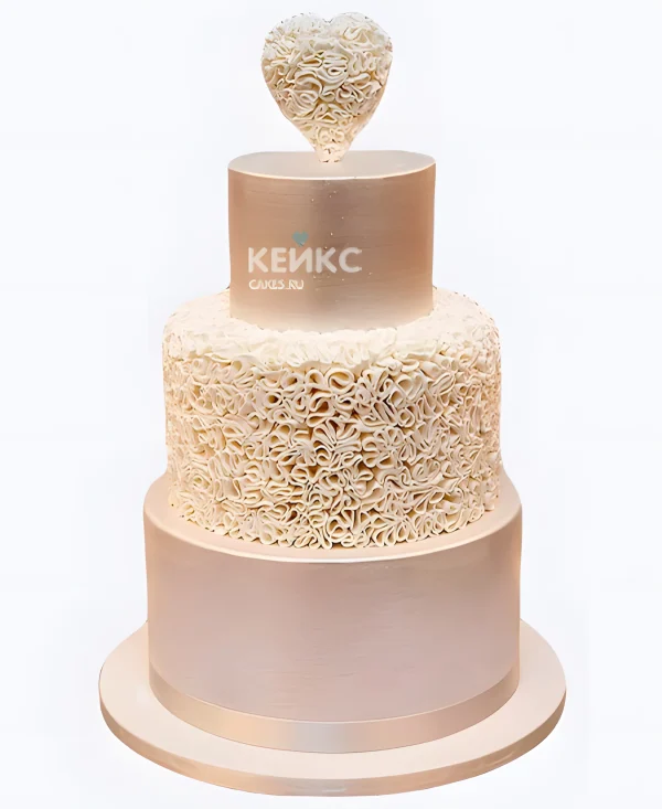 Шикарный свадебный торт с рюшами и сердцем Фото