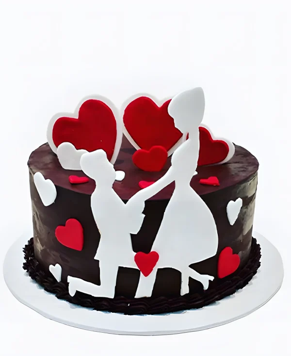 Шоколадный торт на сватовство с влюбленными и сердцами Фото