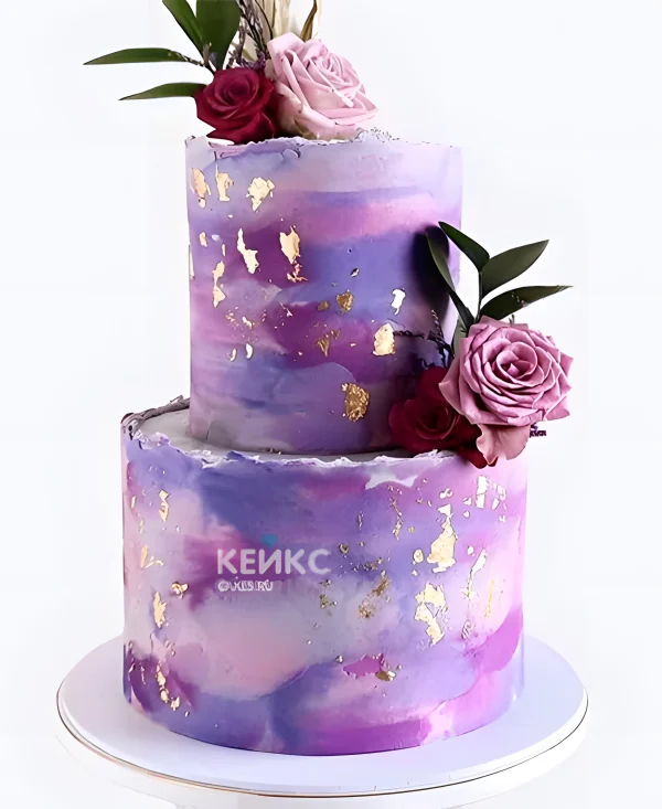 Сиреневый свадебный торт Розы с золотыми вкраплениями Фото