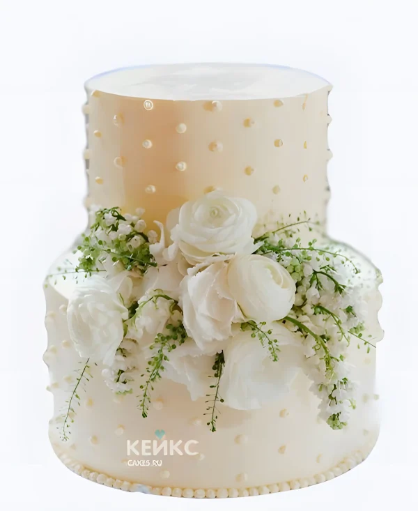 Свадебный торт с белыми розами и жемчугом Фото