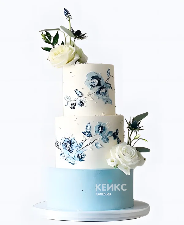 Свадебный торт с голубыми цветочными узорами Фото