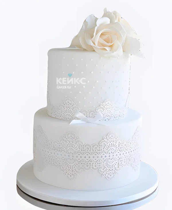 Свадебный торт с кружевом Белоснежная роза Фото