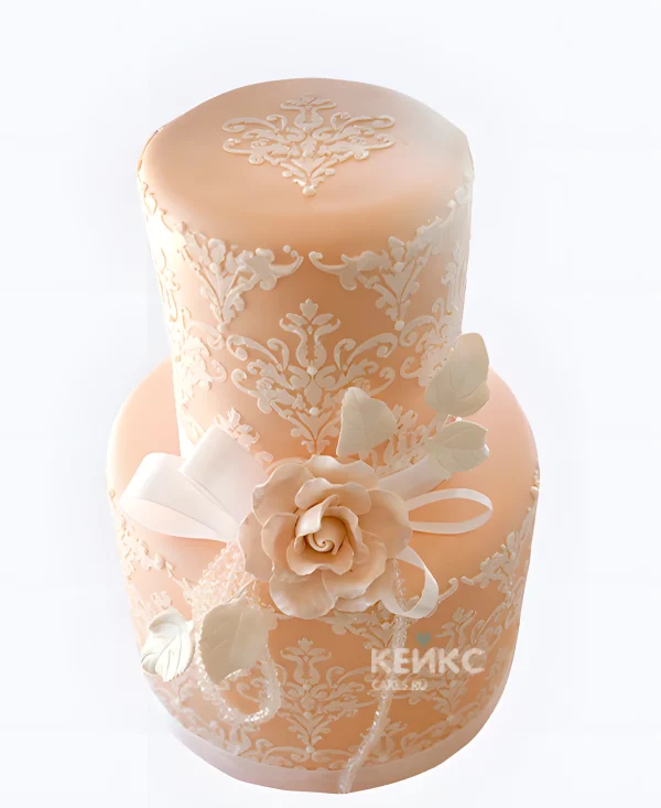 Свадебный торт с кружевом Бежевая роза Фото