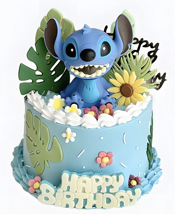 Торт голубой с фигурками Фото