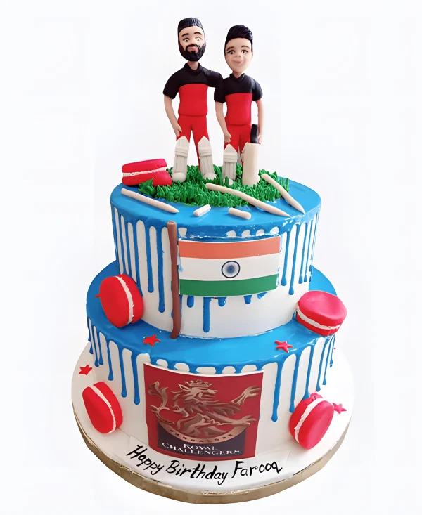 Торт коллегам с макарон и фигурками Фото