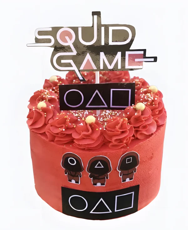 Торт красный с кремовыми розами и топпером Фото