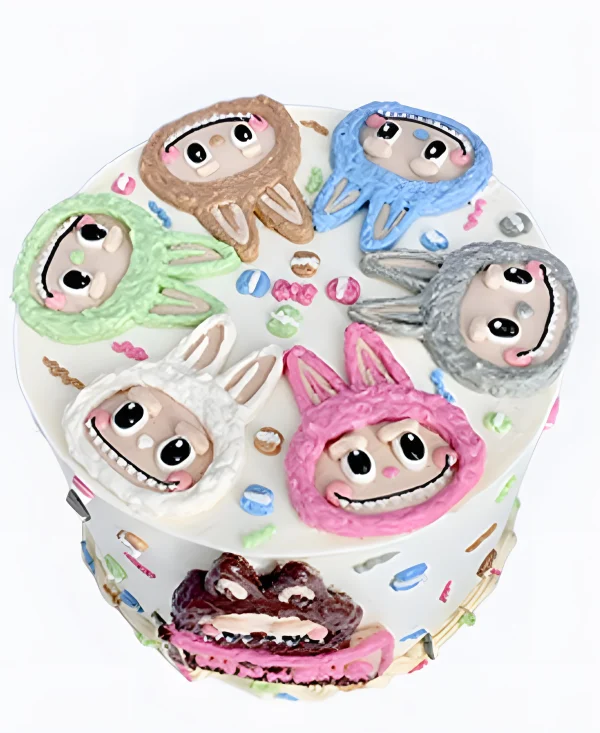 Торт Лабубу хоровод Фото