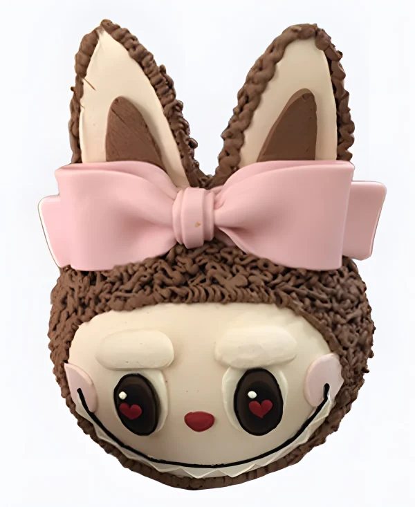 Торт 3D Лабубу коричневый с бантом Фото