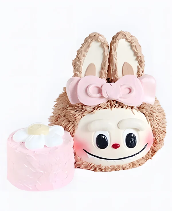 Торт 3D Лабубу в виде головы с тортом Фото