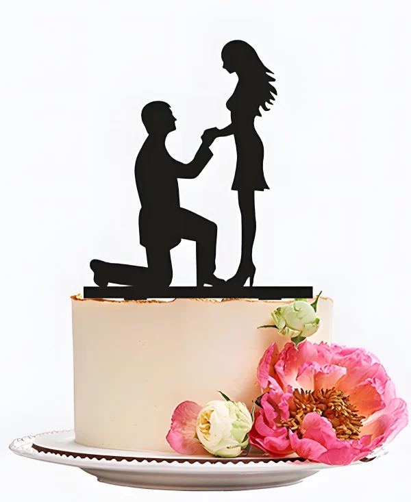 Торт на сватовство с пышным цветком Фото