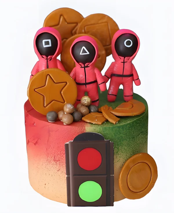 Торт с фигурками и печеньем Фото
