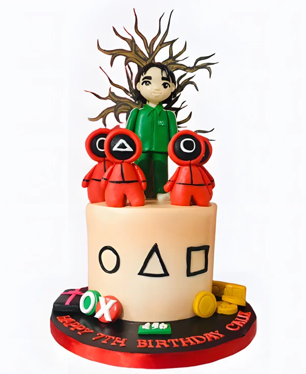 Торт с фигурками и знаками Фото