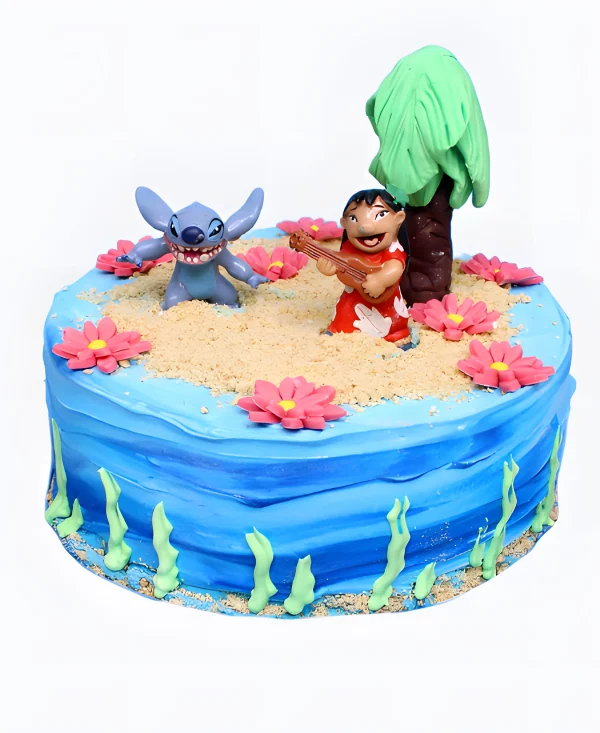 Торт с фигурками на острове Фото