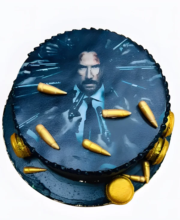 Торт с фотопечатью Джон Уик и патронами Фото