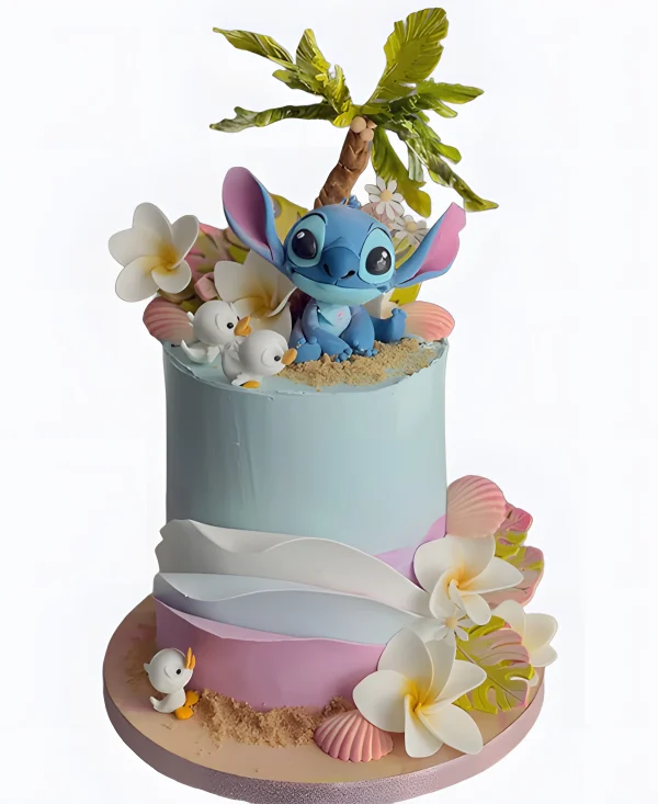 Торт с объемными фигурками Фото