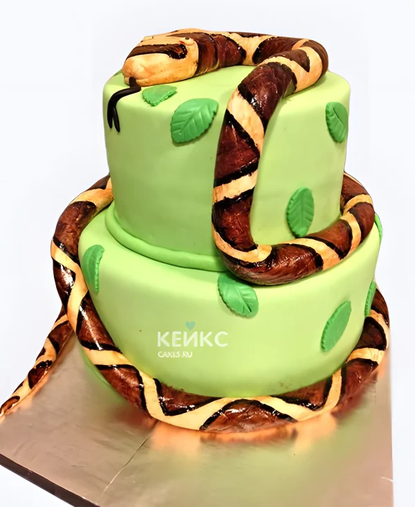Торт двухъярусный зеленый со змеей Фото
