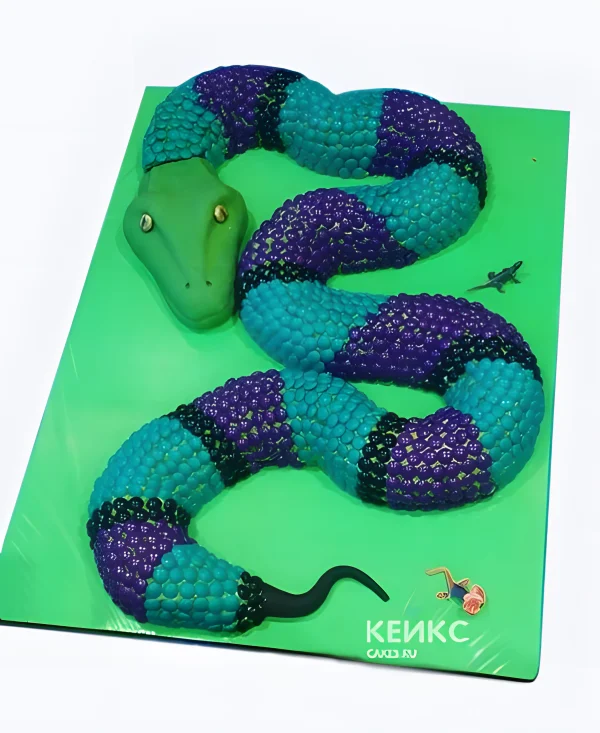 Торт Сине-голубая змея Фото