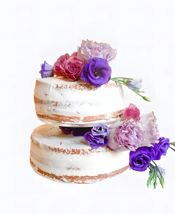 Трендовый торт на свадьбу с открытыми коржами и цветами Фото
