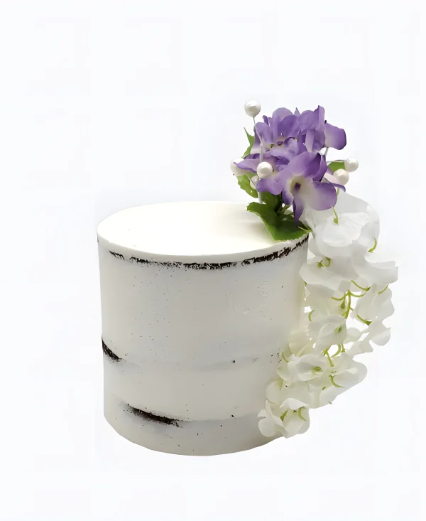 Трендовый торт на свадьбу с веткой цветов Фото