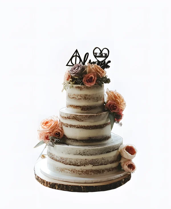 Трендовый торт с открытыми коржами на свадьбу Фото