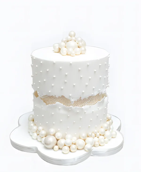 Трендовый торт с жемчужинами на свадьбу Фото
