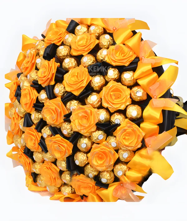 Большой букет из конфет и цветов 3 Фото