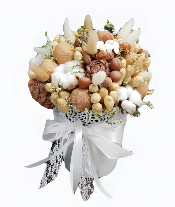 Букет с орехами и цветами 3 Фото