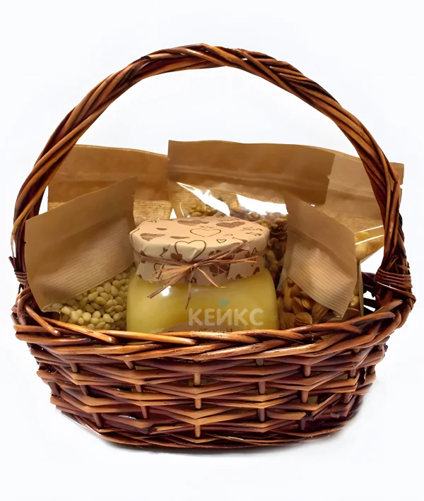 Корзина с медом и орехами  2 Фото