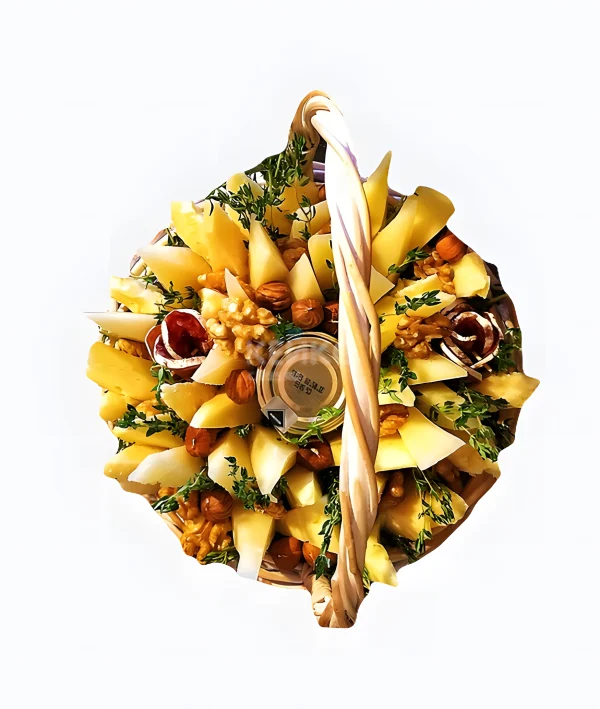 Корзина с сыром Фото