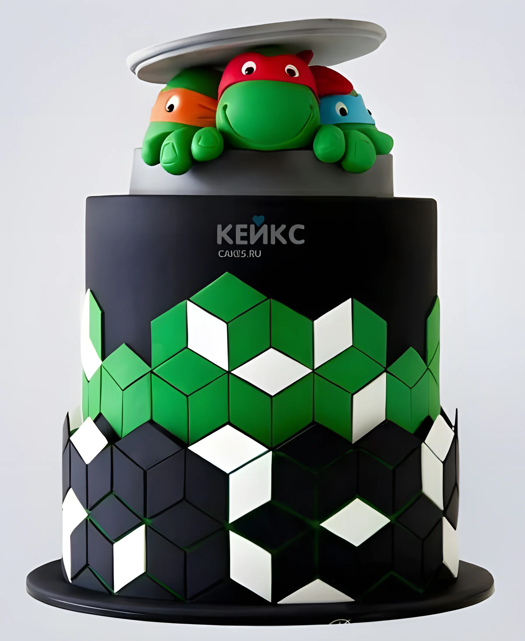 Черный торт Черепашки ниндзя с зелеными кубами Фото