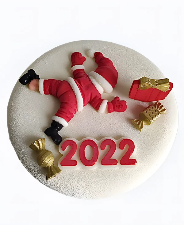 Торт Санта и рассыпавшиеся подарки Фото