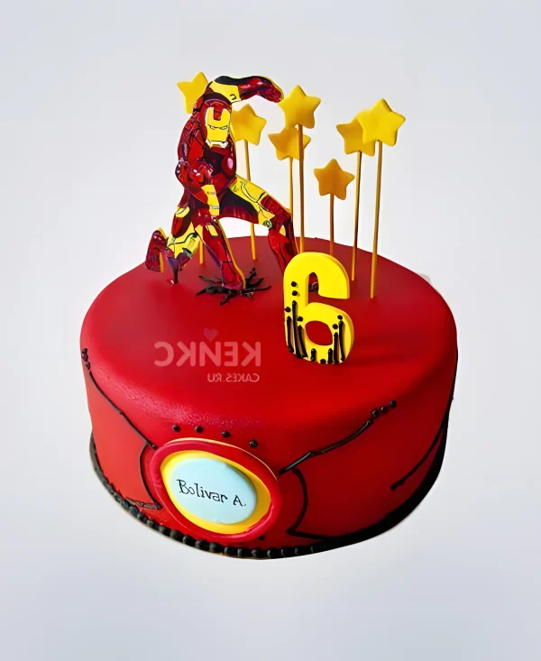 Торт с фигуркой Железного человека Фото