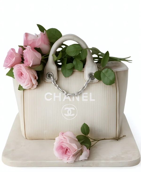 Торт на 8 марта в виде сумки Шанель с розами Фото