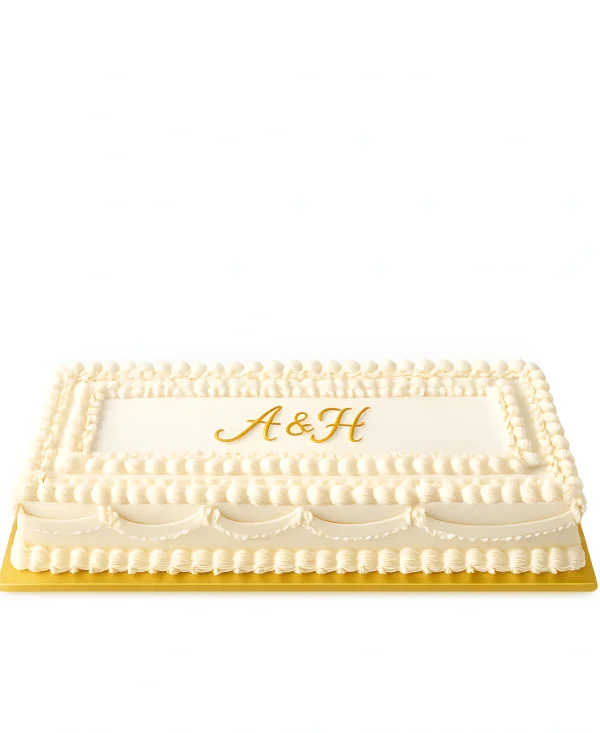 Прямоугольный кремовый торт на свадьбу Фото